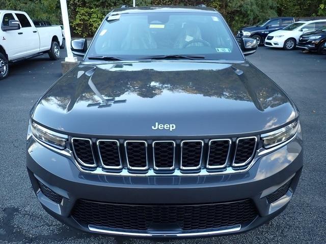 new 2025 Jeep Grand Cherokee car, priced at $35,426