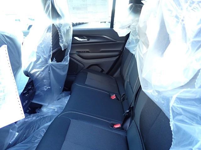 new 2025 Jeep Grand Cherokee car, priced at $35,426