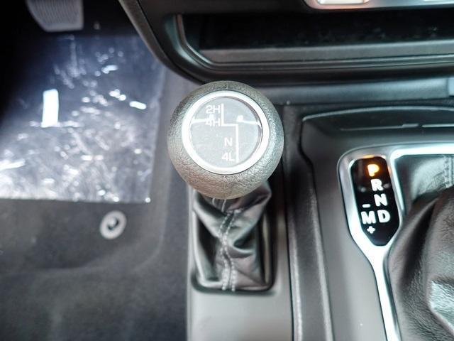 new 2025 Jeep Gladiator car, priced at $44,126