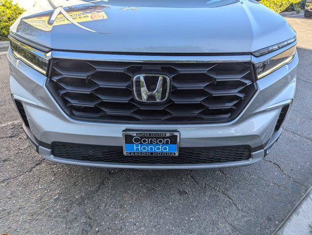 new 2025 Honda Pilot car, priced at $44,023
