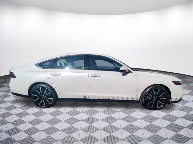 new 2025 Honda Accord Hybrid car, priced at $38,416