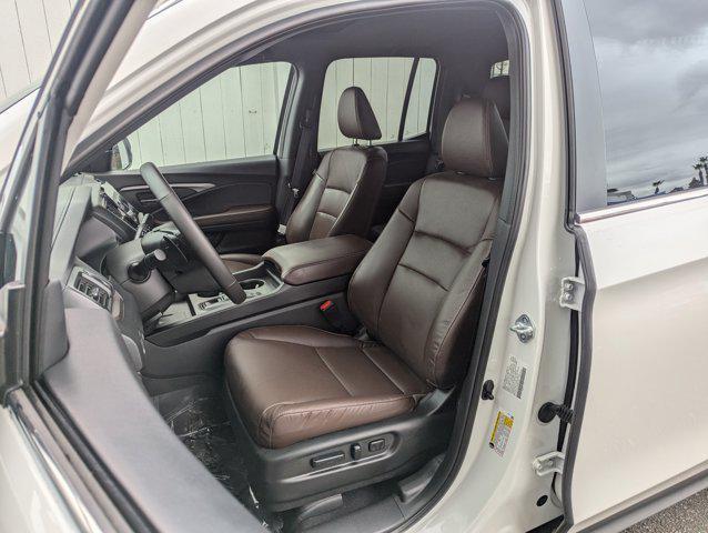 new 2025 Honda Ridgeline car, priced at $44,288