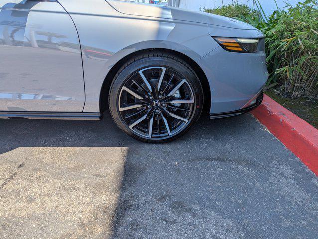 new 2025 Honda Accord Hybrid car, priced at $38,421