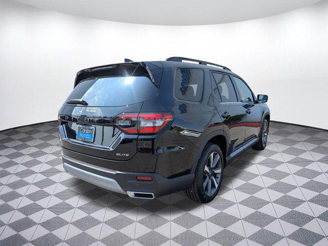 new 2025 Honda Pilot car, priced at $50,661