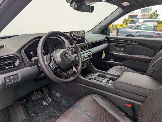new 2025 Honda Pilot car, priced at $54,071