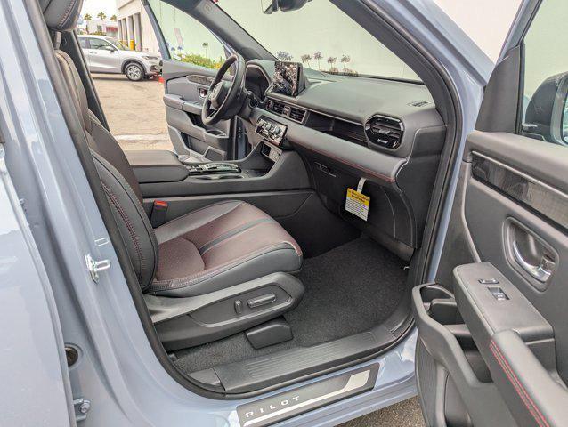 new 2025 Honda Pilot car, priced at $54,071