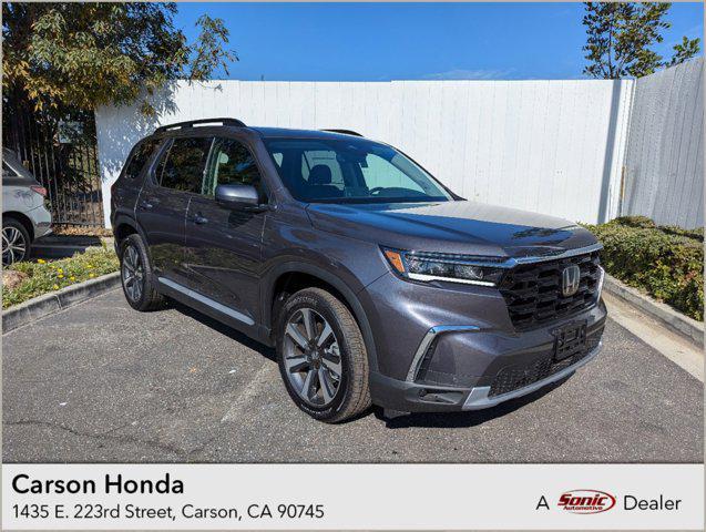 new 2025 Honda Pilot car, priced at $49,992