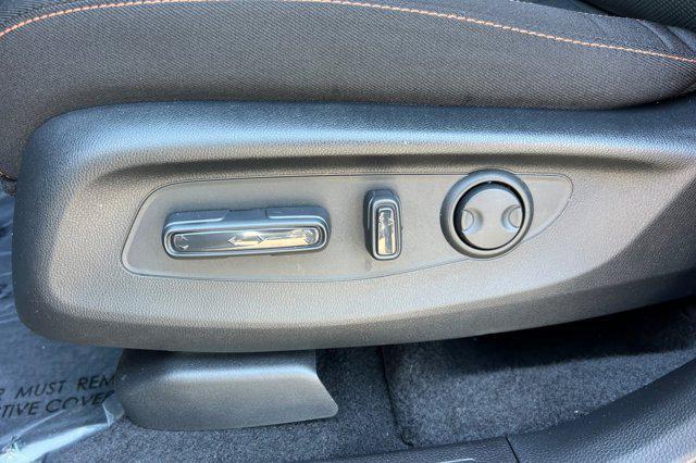 used 2025 Honda CR-V Hybrid car, priced at $35,999
