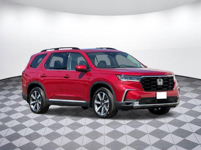 new 2025 Honda Pilot car, priced at $53,982