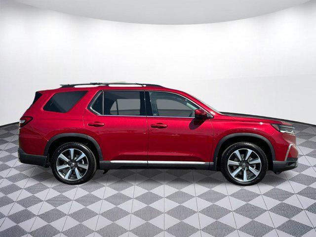 new 2025 Honda Pilot car, priced at $53,982