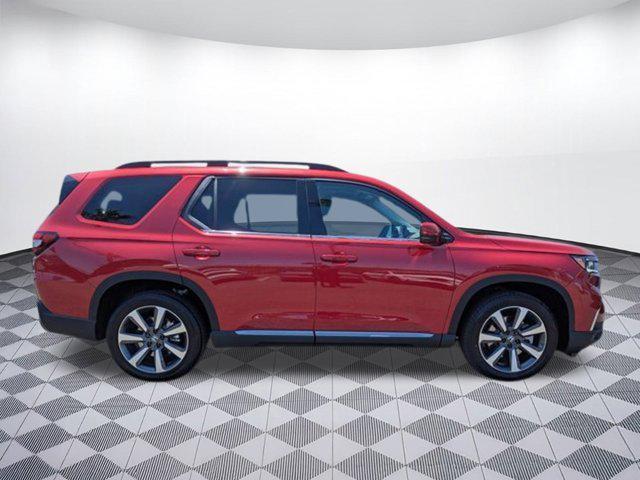 new 2025 Honda Pilot car, priced at $53,982