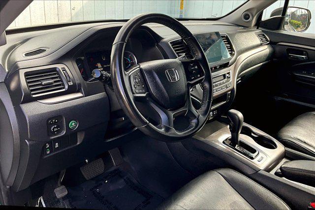 used 2020 Honda Pilot car, priced at $25,198