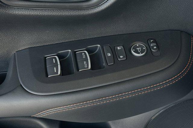 new 2025 Honda HR-V car, priced at $29,991