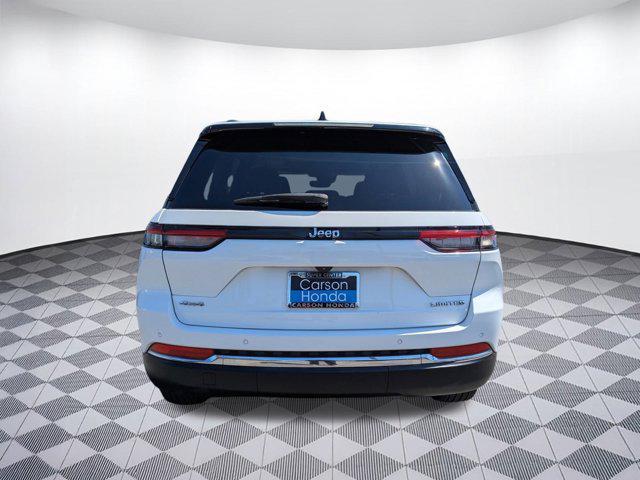 used 2022 Jeep Grand Cherokee car, priced at $29,998