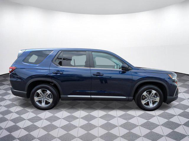 used 2025 Honda Pilot car, priced at $41,798