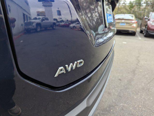 used 2025 Honda Pilot car, priced at $38,496