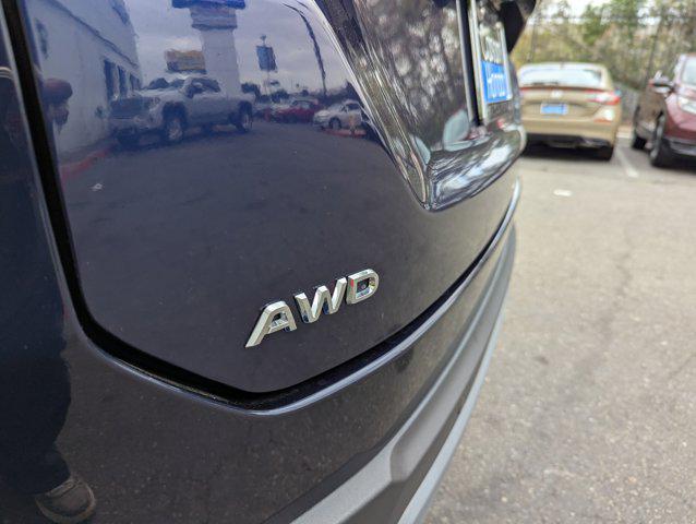 used 2025 Honda Pilot car, priced at $41,798