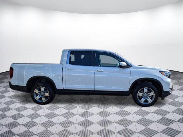 new 2025 Honda Ridgeline car, priced at $42,595