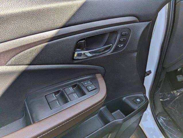 new 2025 Honda Ridgeline car, priced at $42,595