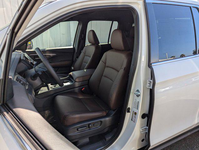 new 2025 Honda Ridgeline car, priced at $42,595