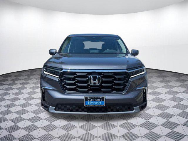 new 2025 Honda Pilot car, priced at $47,562