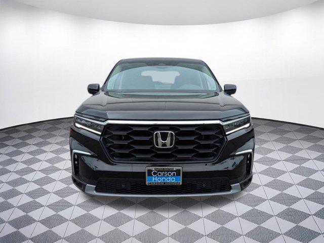 used 2024 Honda Pilot car, priced at $38,996