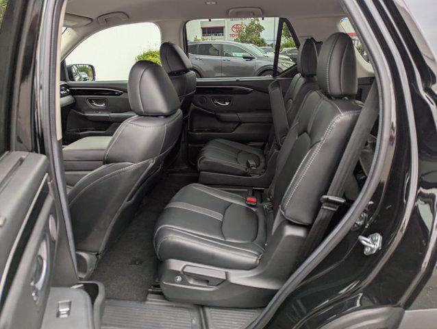 used 2024 Honda Pilot car, priced at $41,999