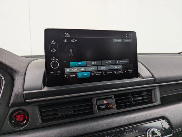 used 2024 Honda Pilot car, priced at $41,999