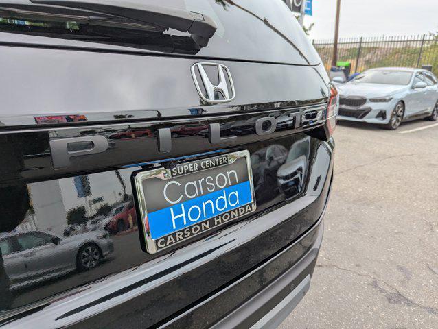 used 2024 Honda Pilot car, priced at $41,999