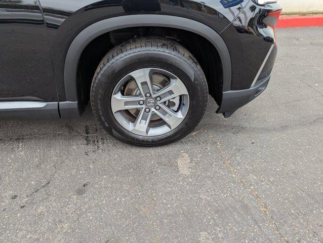 used 2024 Honda Pilot car, priced at $38,996