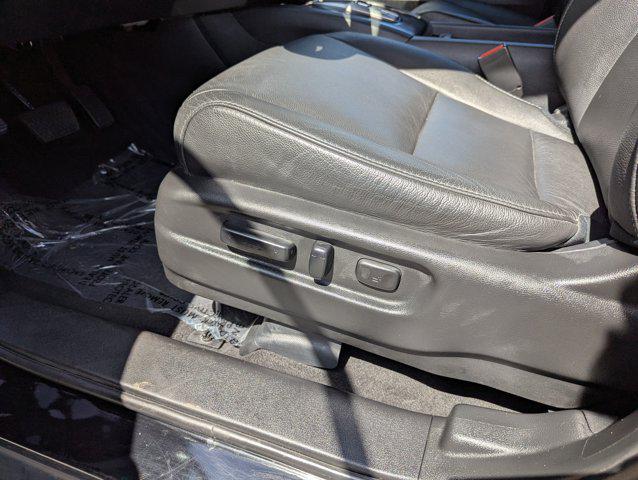 used 2022 Honda Pilot car, priced at $27,498