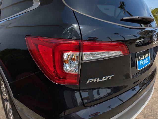 used 2022 Honda Pilot car, priced at $27,498
