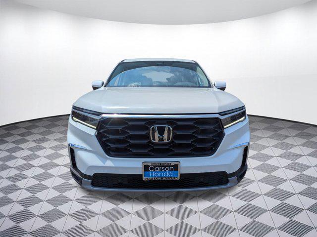new 2025 Honda Pilot car, priced at $43,091