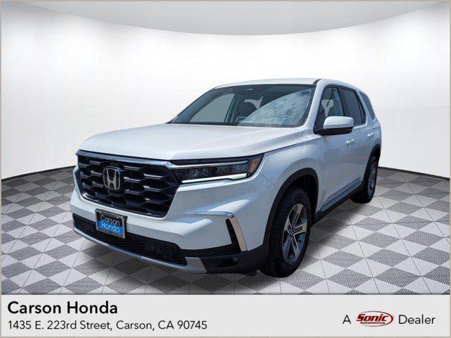 new 2025 Honda Pilot car, priced at $43,091