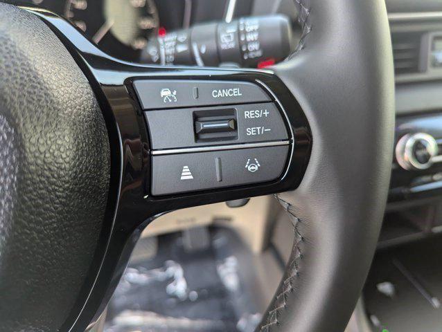 new 2025 Honda Pilot car, priced at $43,991