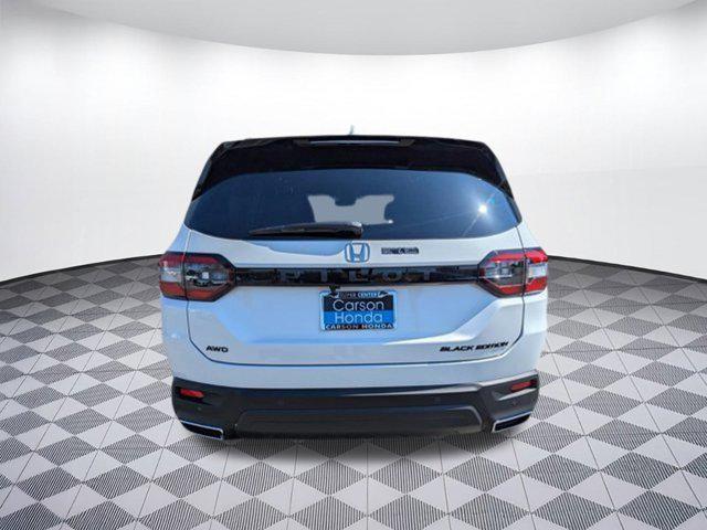 new 2025 Honda Pilot car, priced at $54,991