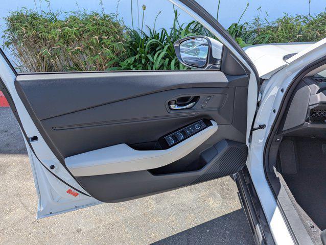 new 2025 Honda Accord Hybrid car, priced at $38,416