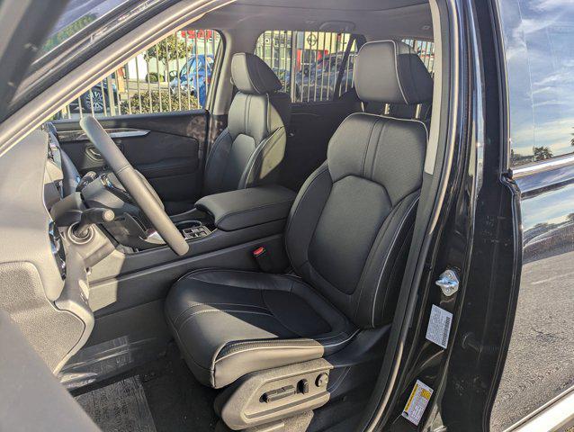 new 2025 Honda Pilot car, priced at $47,313