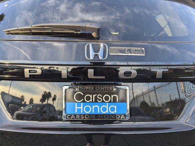 new 2025 Honda Pilot car, priced at $47,313