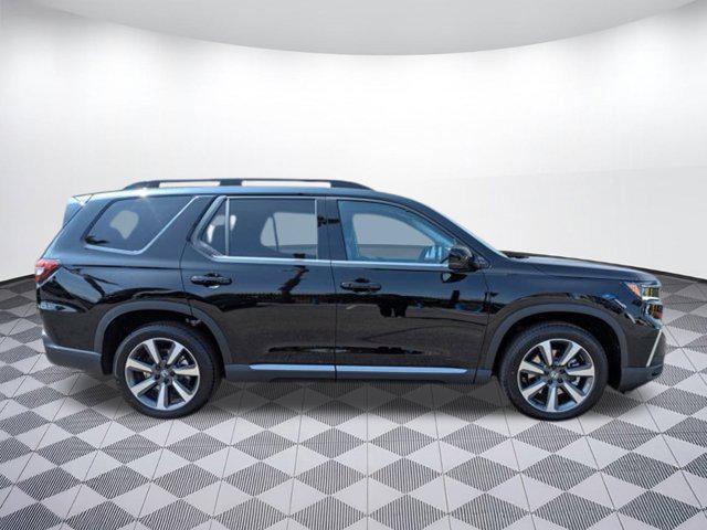 new 2025 Honda Pilot car, priced at $48,361