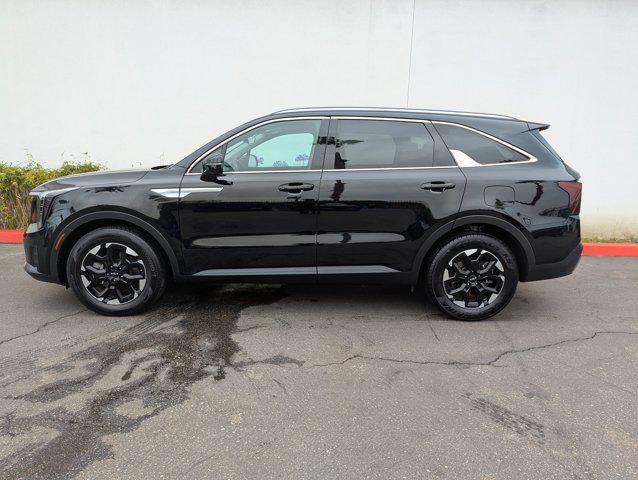 used 2024 Kia Sorento car, priced at $31,999