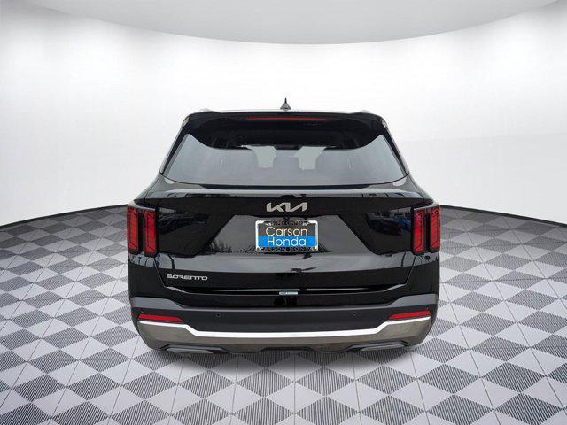 used 2024 Kia Sorento car, priced at $31,498