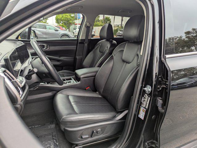 used 2024 Kia Sorento car, priced at $31,999
