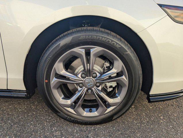 new 2025 Honda Accord Hybrid car, priced at $35,036