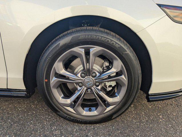 new 2025 Honda Accord Hybrid car, priced at $35,036