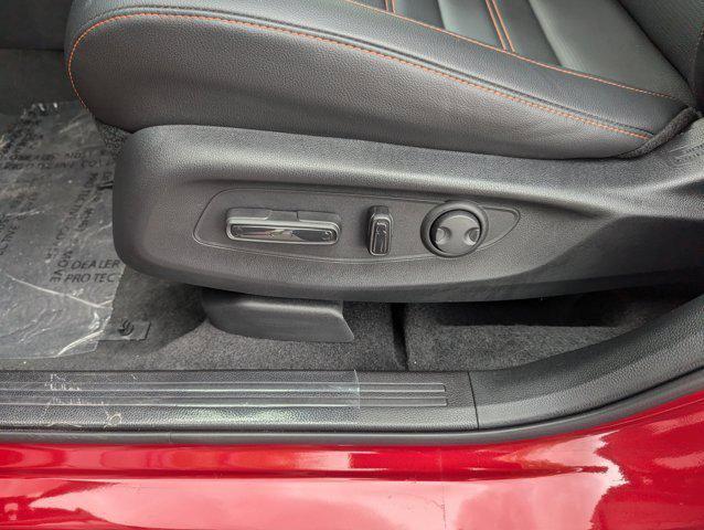 new 2025 Honda CR-V Hybrid car, priced at $39,992