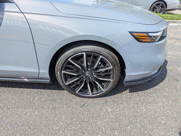 new 2025 Honda Accord Hybrid car, priced at $38,421