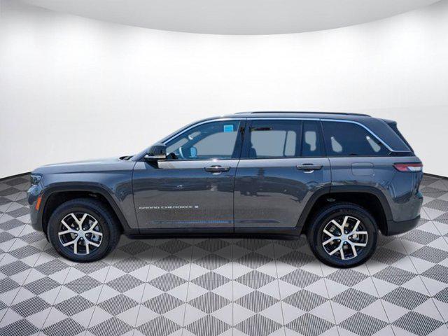 used 2024 Jeep Grand Cherokee car, priced at $36,396