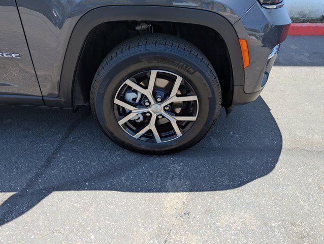 used 2024 Jeep Grand Cherokee car, priced at $36,396