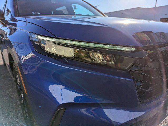 new 2025 Honda CR-V Hybrid car, priced at $39,312